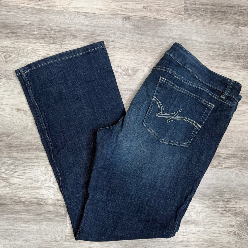 Wrangler Womens Boot Cut Jeans Dark Wash‎ Denim Size 19x34